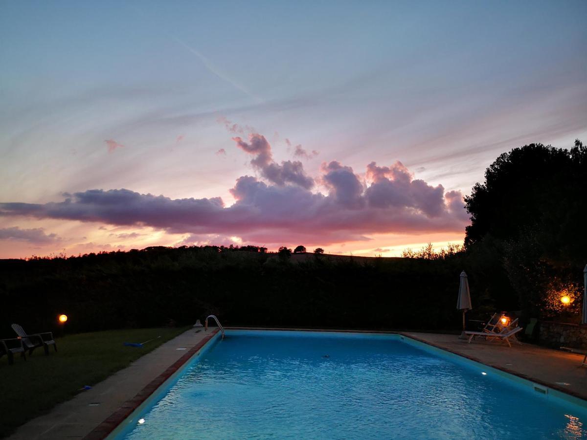 Agriturismo Grecinella Casole dʼElsa Eksteriør bilde